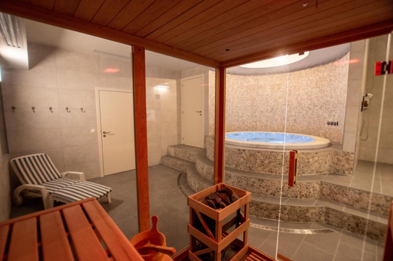 Auberge Le Vieux Moulin Poupehan Kültér fotó