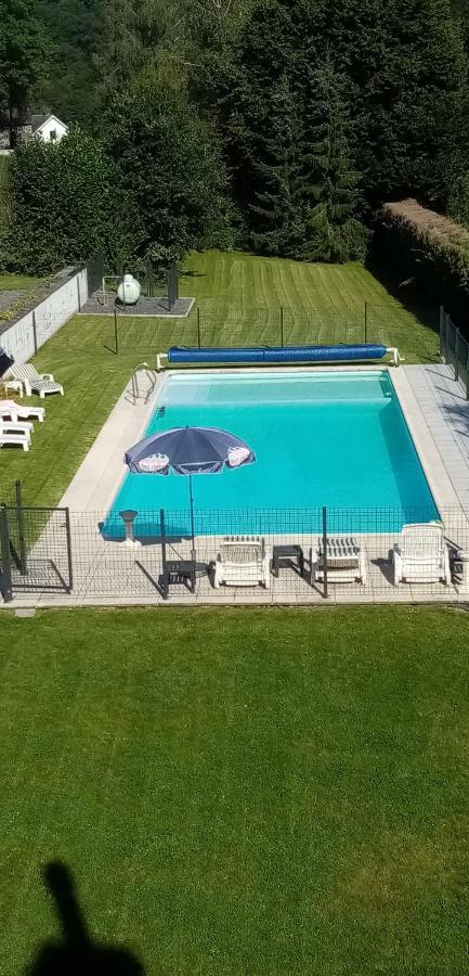 Auberge Le Vieux Moulin Poupehan Kültér fotó