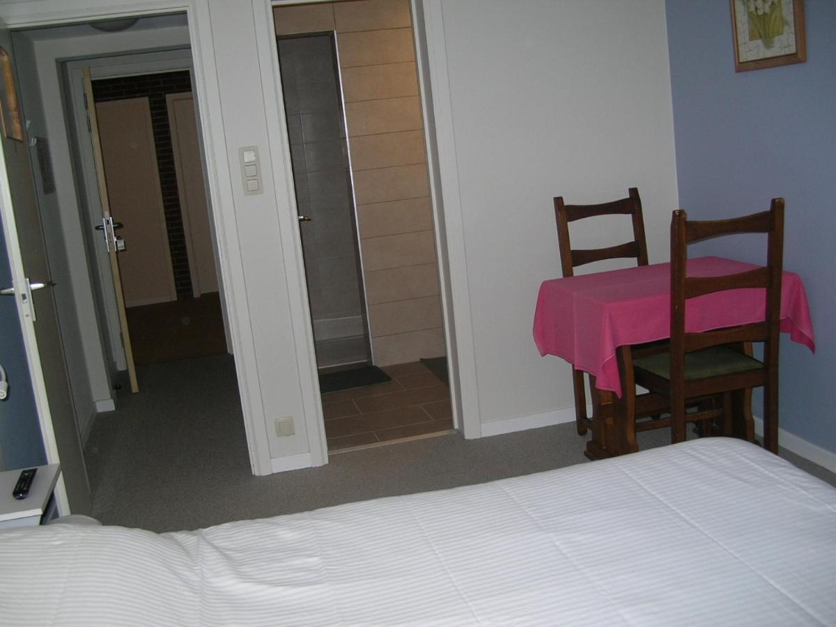 Auberge Le Vieux Moulin Poupehan Kültér fotó